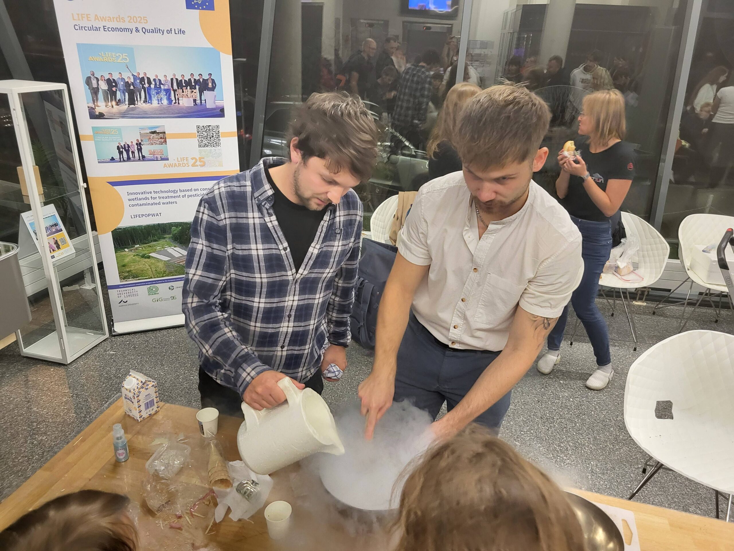 What Do Bacteria Say to Each Other? Science Night at CXI TUL Will Reveal the Hidden Language All Around Us